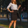 Блузка в дрібний горошок з регульованим 3/4 рукавом біла Roza