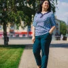 Блузка в монетку м'ятна великого розміру Емма