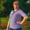 Жіноча блузка великого розміру темно-синя в білий горох Емма