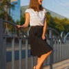Жіноча біла блузка виробництва України