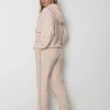 Костюм Glamyr із дизайнерським блискучим кантом кремовий