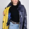 Темно-синя куртка демісезонна з плащової тканини Moncler на блискавці та липучках